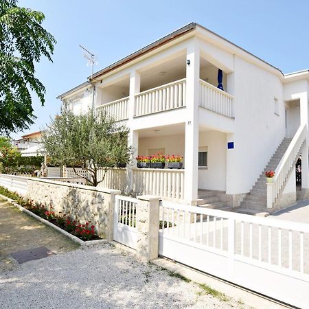 Apartment Diva Nin Kültér fotó