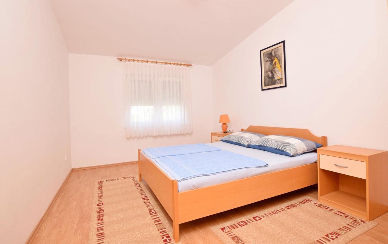 Apartment Diva Nin Kültér fotó
