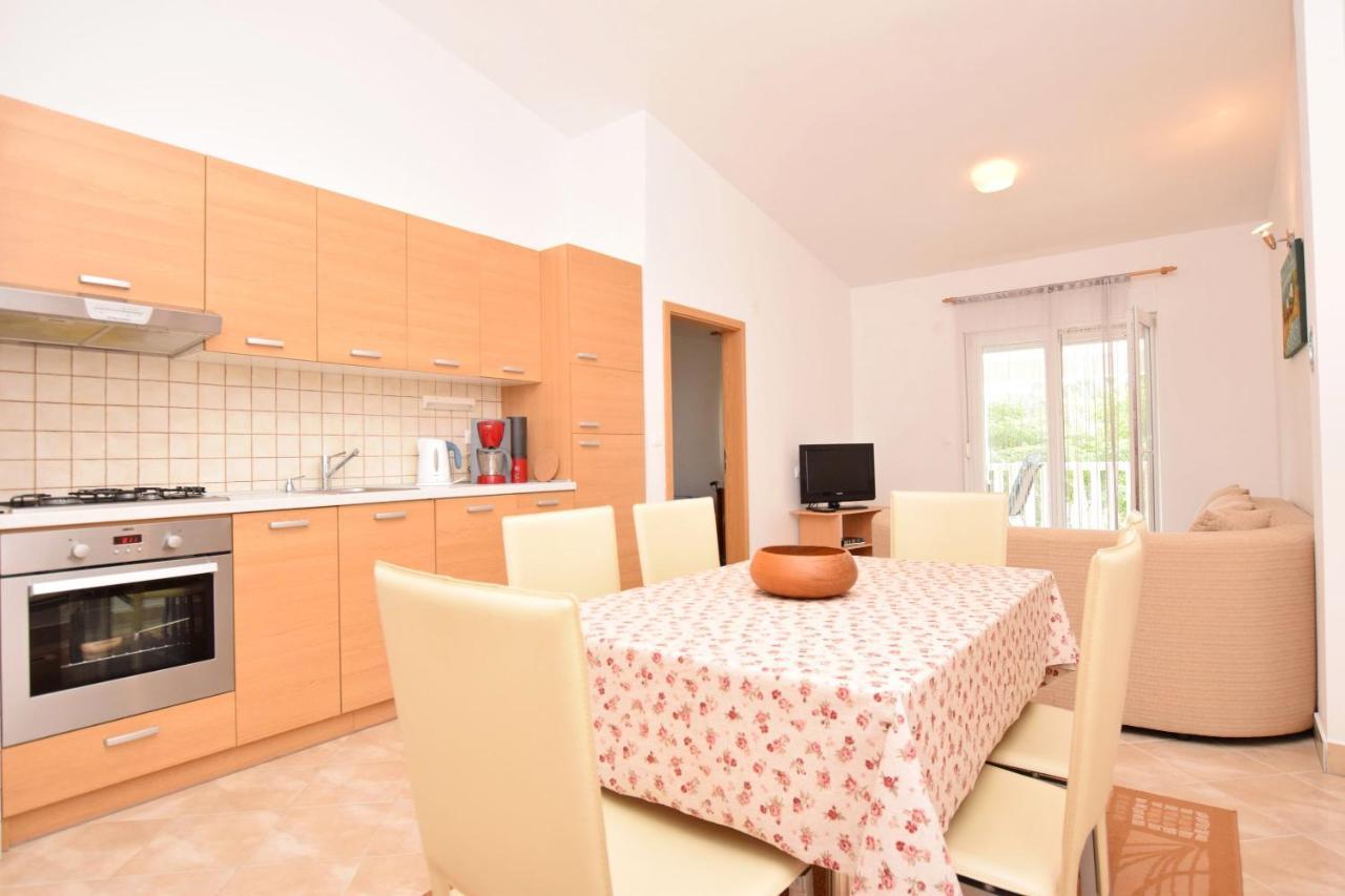 Apartment Diva Nin Kültér fotó